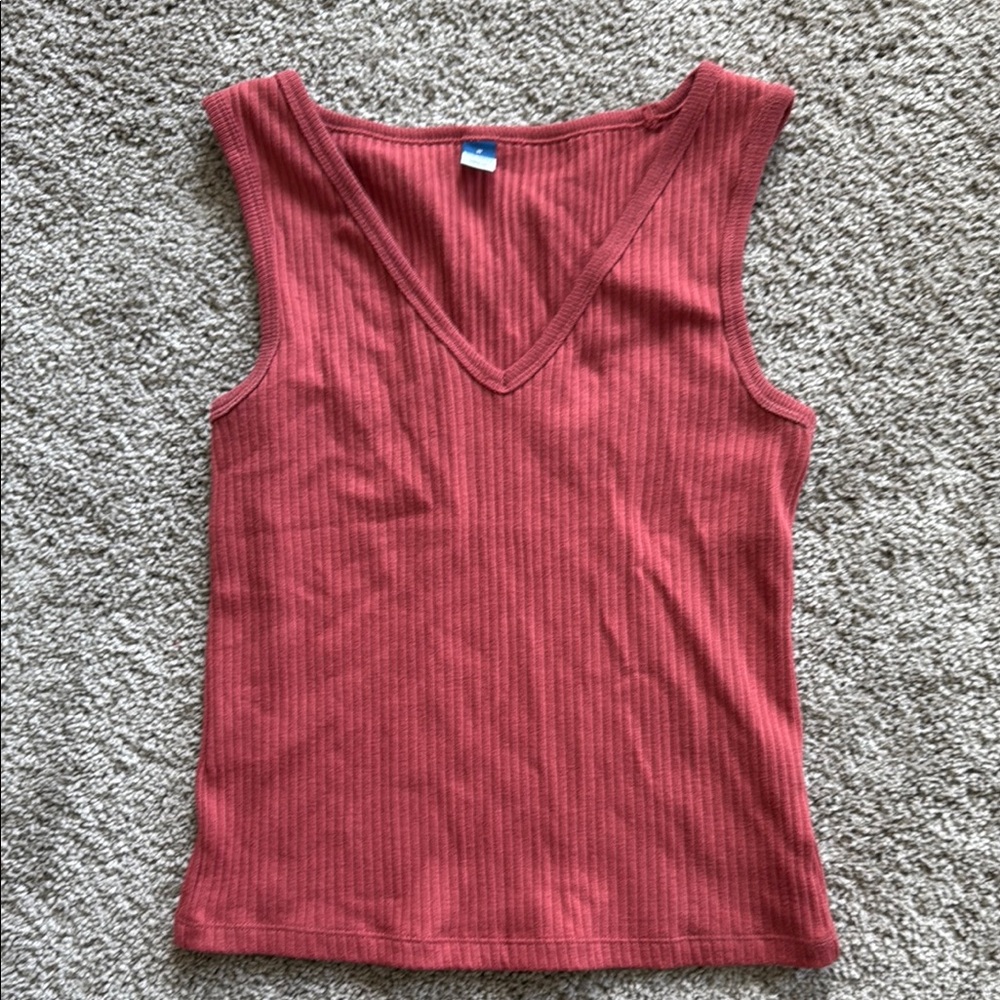 Old Navy Women's Sleeveless V-Neck Top - Red